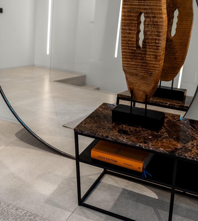 Resa Estates luxury vila Can Furnet modern Villa moderna close up.jpg